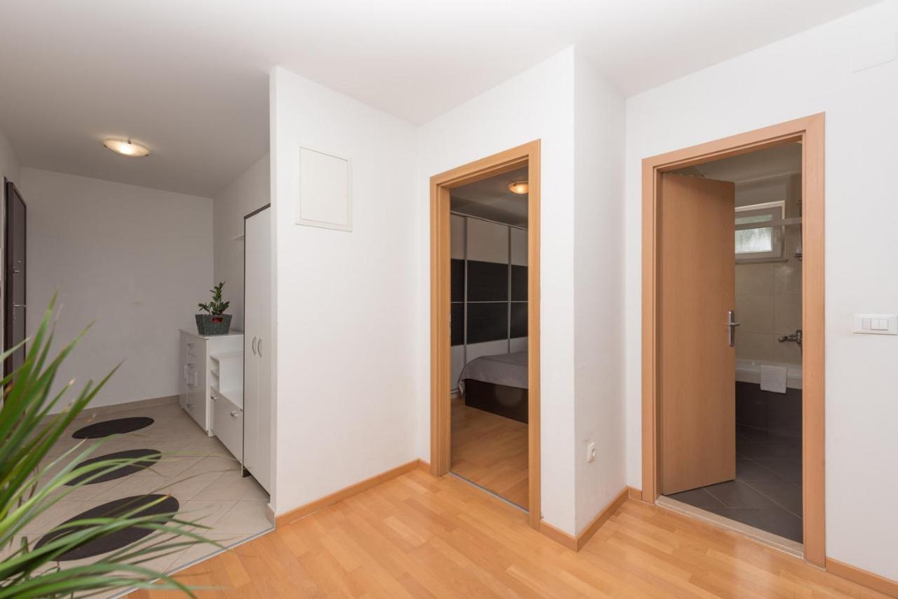 Apartment Sea View In Makarska, Free Parking Dış mekan fotoğraf